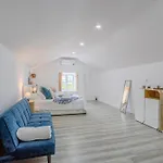펜션 Casa Pyrrhula Murina - Private Jacuzzi *