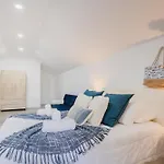 بيت للعطل Casa Pyrrhula Murina - Private Jacuzzi نوردست