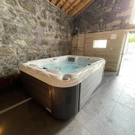 Casa Pyrrhula Murina - Private Jacuzzi Holiday home Nordeste (Azores)