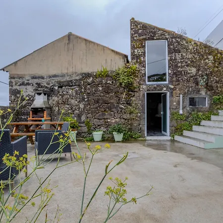 Dom wakacyjny Casa Pyrrhula Murina - Private Jacuzzi Nordeste (Azores)