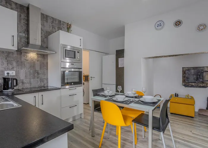 Casa Pyrrhula Murina - Private Jacuzzi בית נופש נורדסטה